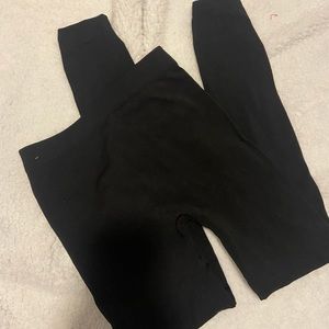 Black Leggings/Tights (will wash clothes to get them fresh & wrinkles out)!